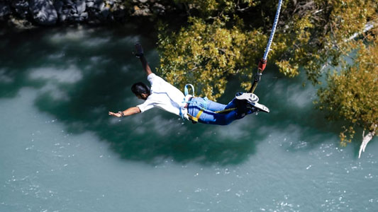 bungee-jumping