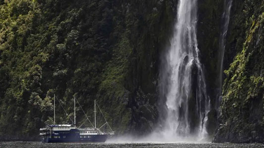 spectacular-waterfalls