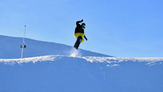 coronet-peak-night-ski